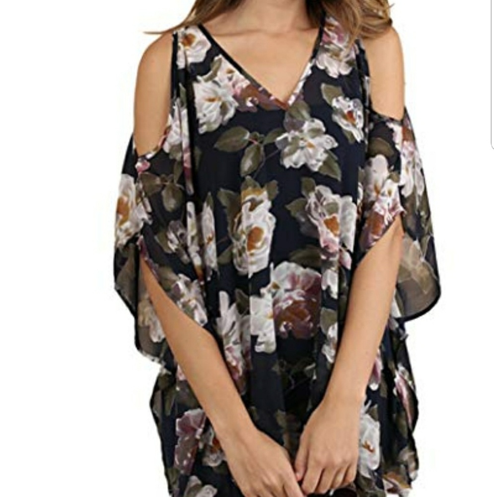 Umgee bohemian cold shoulder tunic